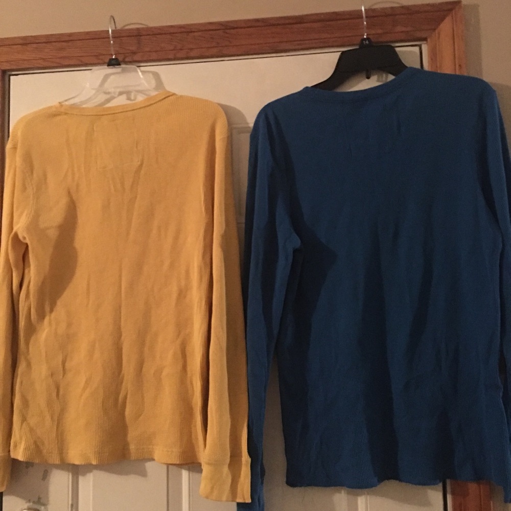 2 urban pipeline long sleeved shirts, one blue and one yellow - Picture 6 of 6
